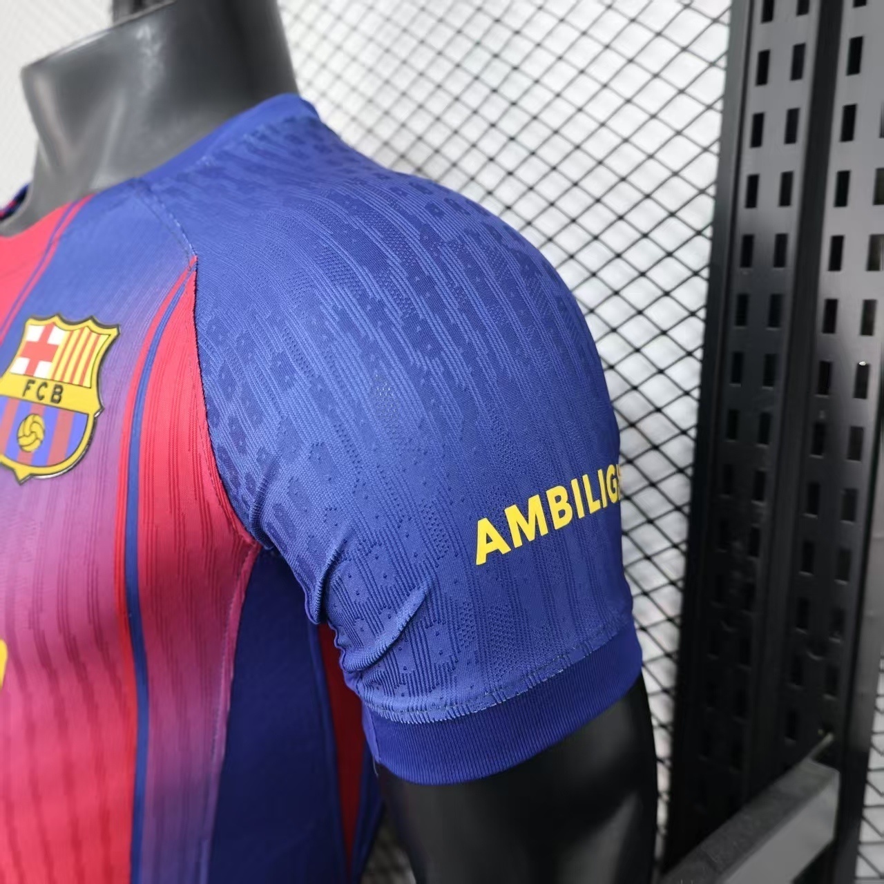 25-26 Barcelona X PLAY Home Kit Player Version Football Shirt AAAAJersey Supply Yupoo 1