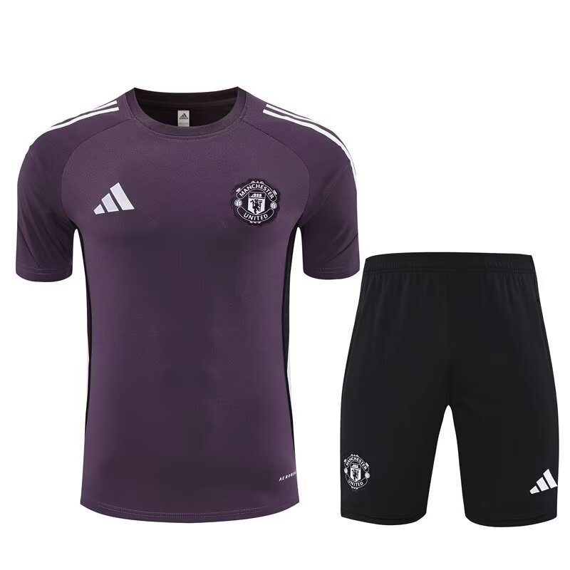 25-26 Manchester United Training Kit Soccer AAAAJersey Yupoo 3