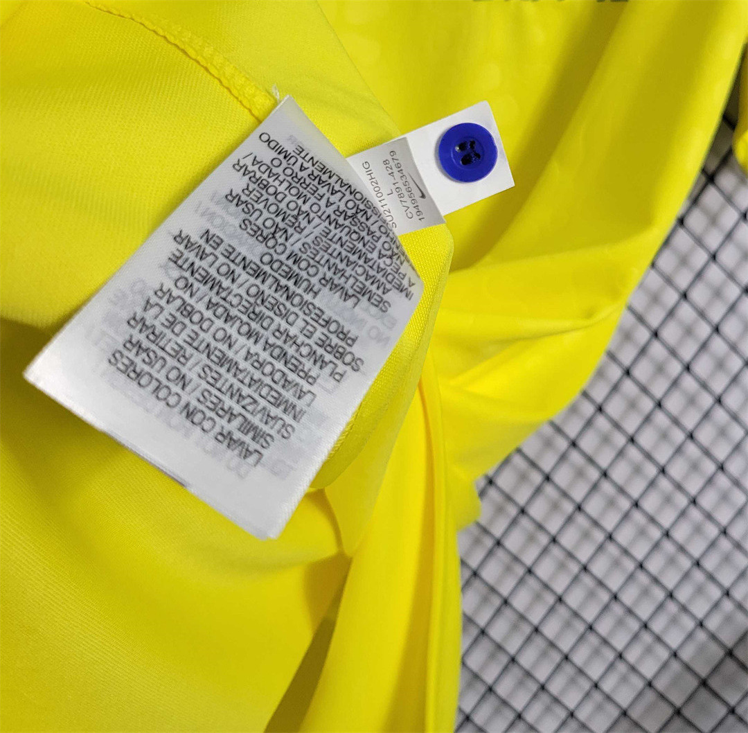 2022 Brazil home long sleeve 3
