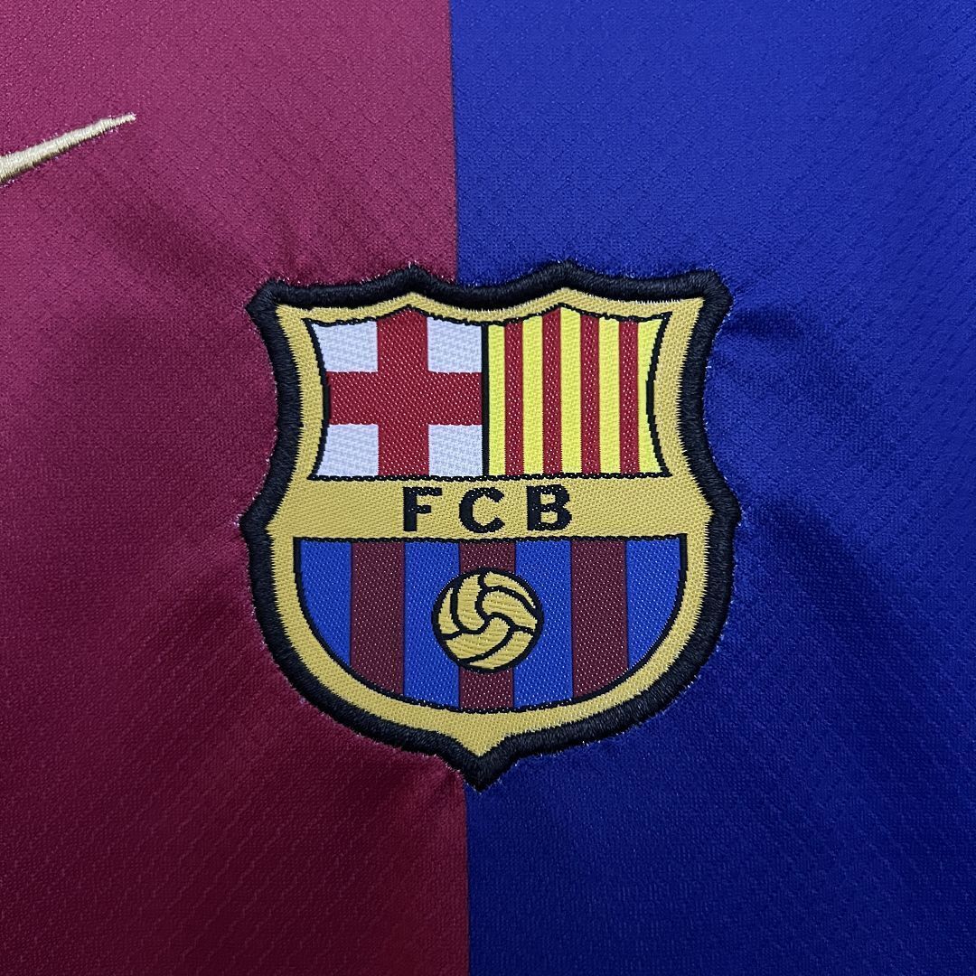 25-26 Barcelona x Travis Scott Home Kid Kits Youth Apparels AAAAJersey Wholesale Yupoo 2