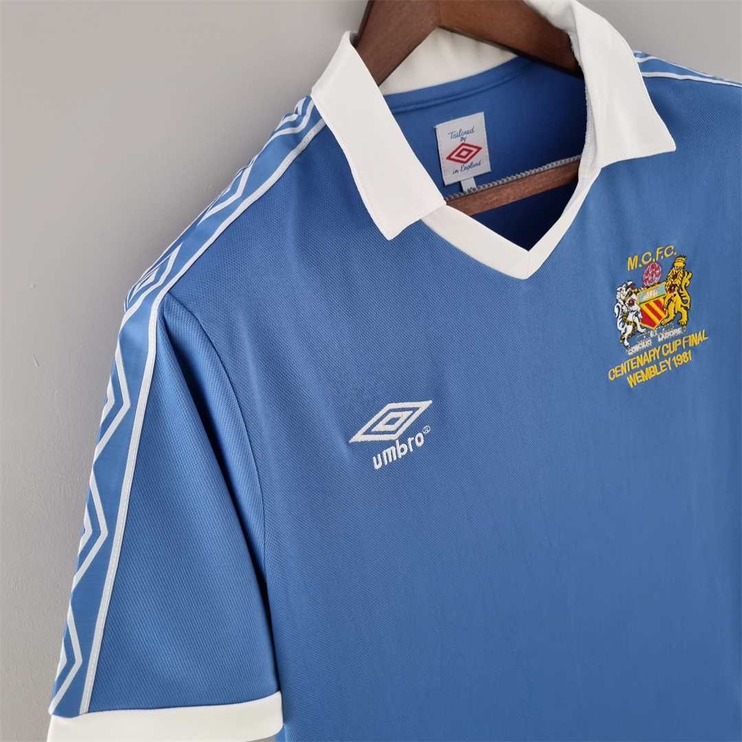 81-82 Manchester City home 7