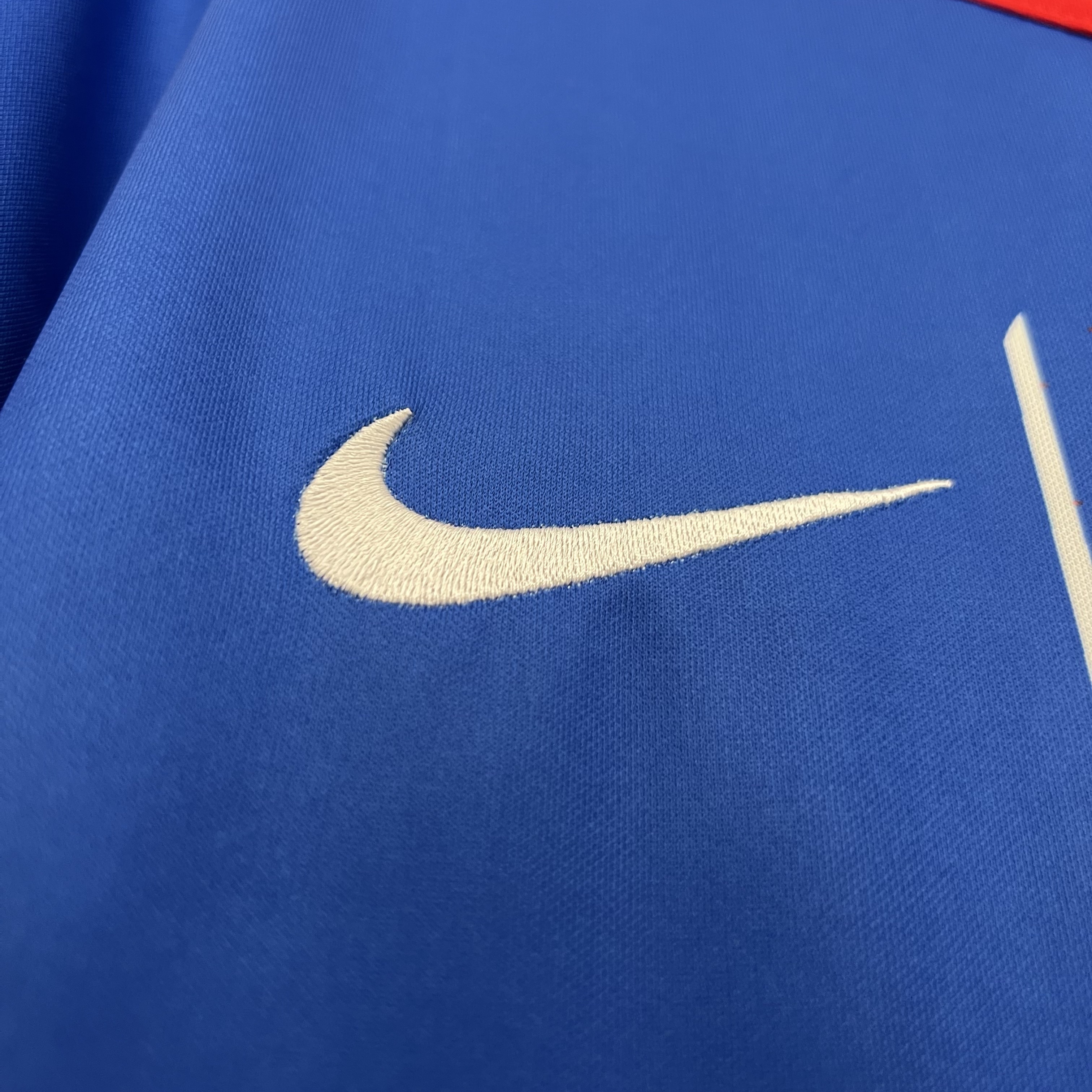 25-26 Iwaka Home Kit Football T-Shirt Soccer AAAAJersey Yupoo 1