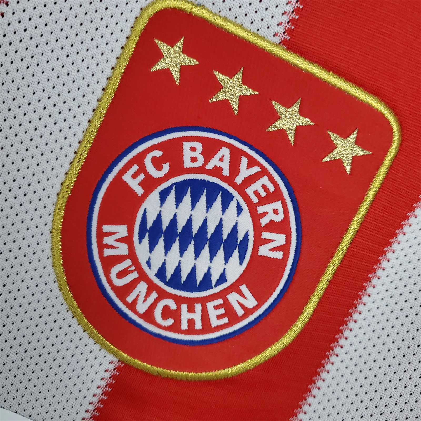 10-11 Bayern Munich home 3