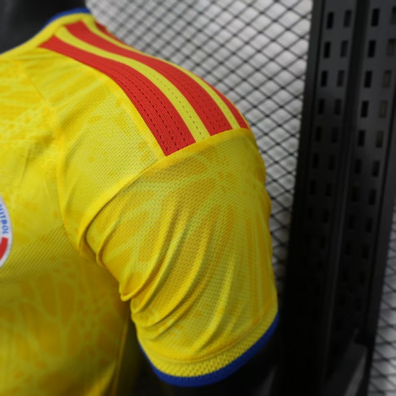 2026 Colombia Home Kit World Cup Player Version Shirt Football AAAAJersey Replicas Yupoo 1