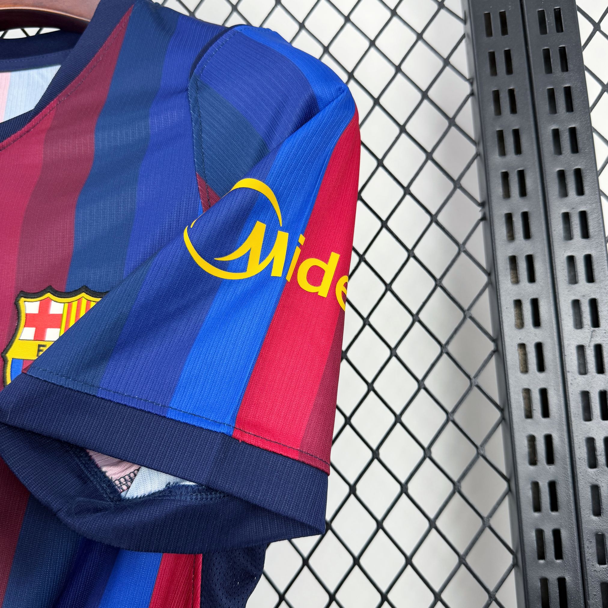 26-27 Barcelona Mens Home Kit Soccer T-Shirt AAAAJersey Supplier Yupoo 10 7