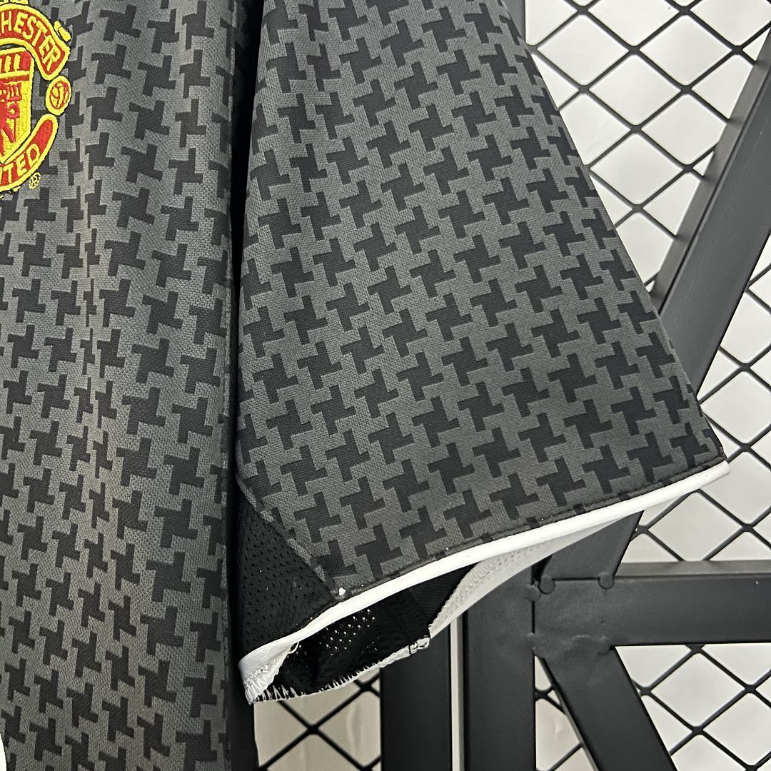 03-05 Manchester United Away Retro Kit Vintage Shirt AAAAJersey Dropship Yupoo 7