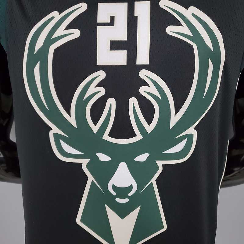 HOLIDOAY#21 Bucks Black 3
