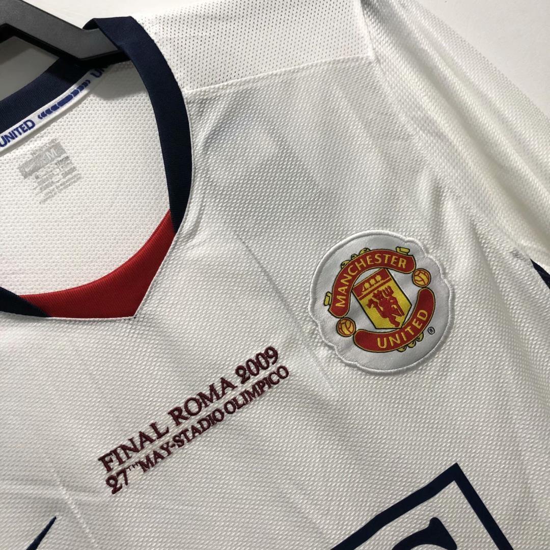 08-09 Manchester United away white UCL final long sleeve 8