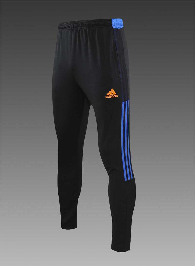 Real Madrid Polo black with yellow-logo 8