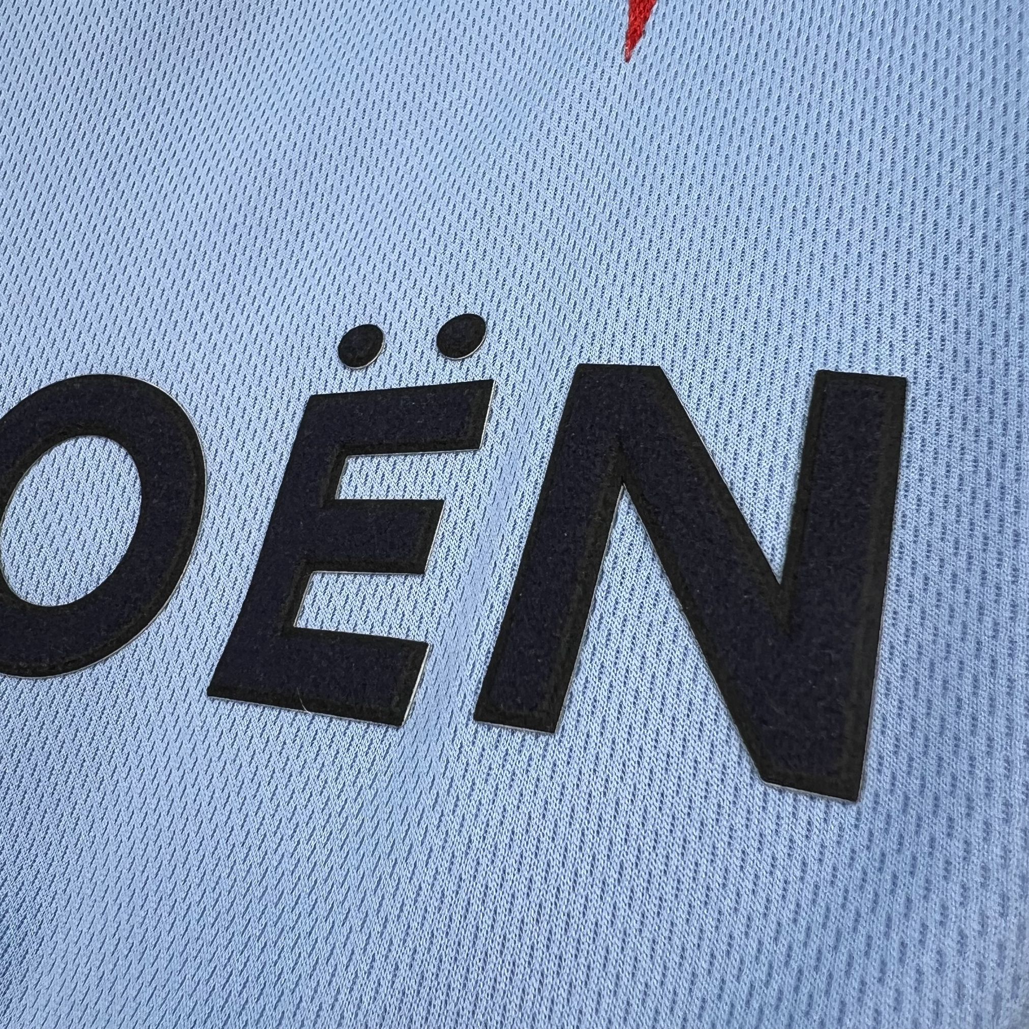 01-02 Celta de Vigo Home Retro Kit Vintage Shirt AAAAJersey Wholesale Yupoo 8 5