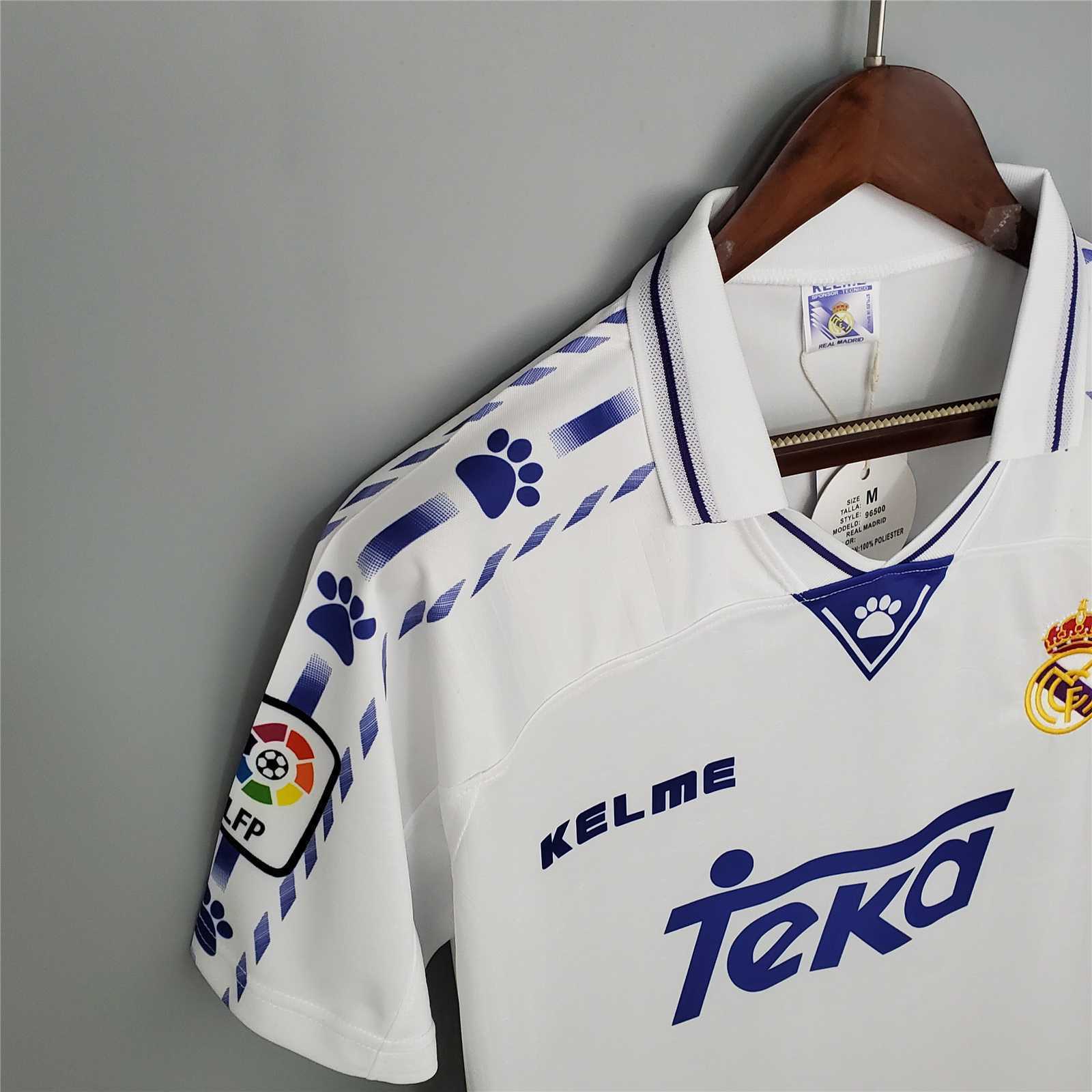 96-97 Real Madrid home 3