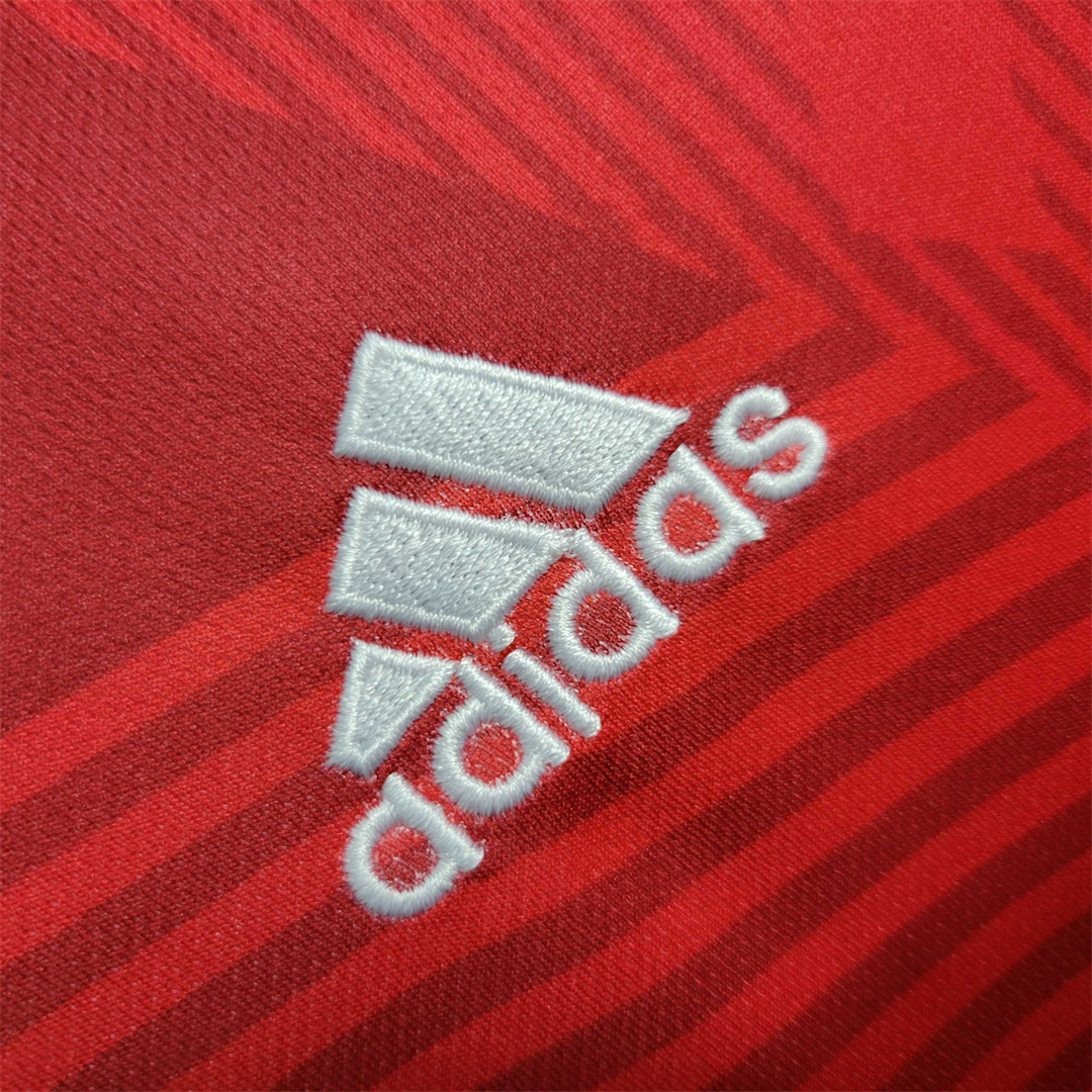 22-23 Bayern red 10 Champion Commemorative Edition 3