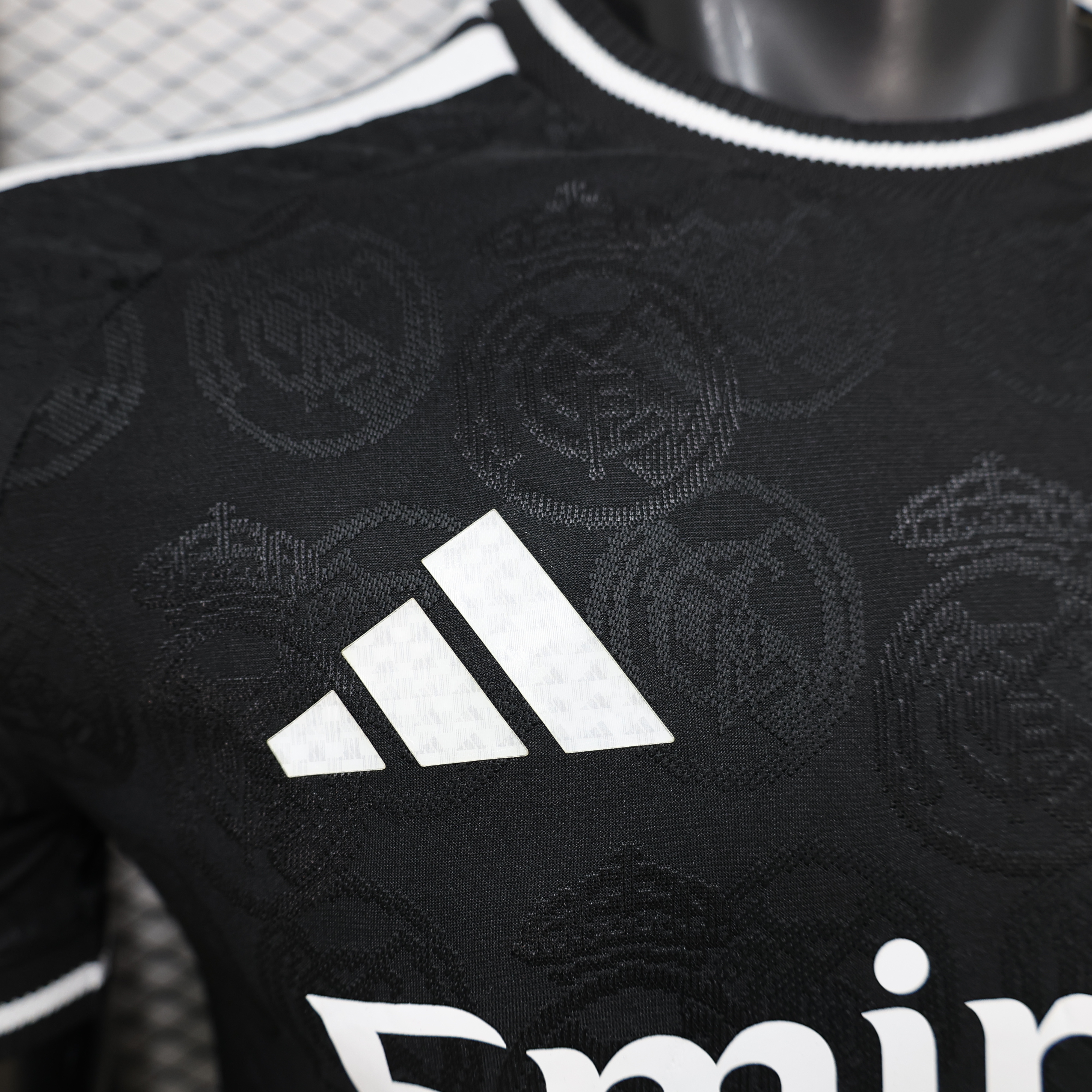 2026-27 Real Madrid Special Edition Football Shirt Player Edition AAAA Jersey Drop ship Yupoo 7