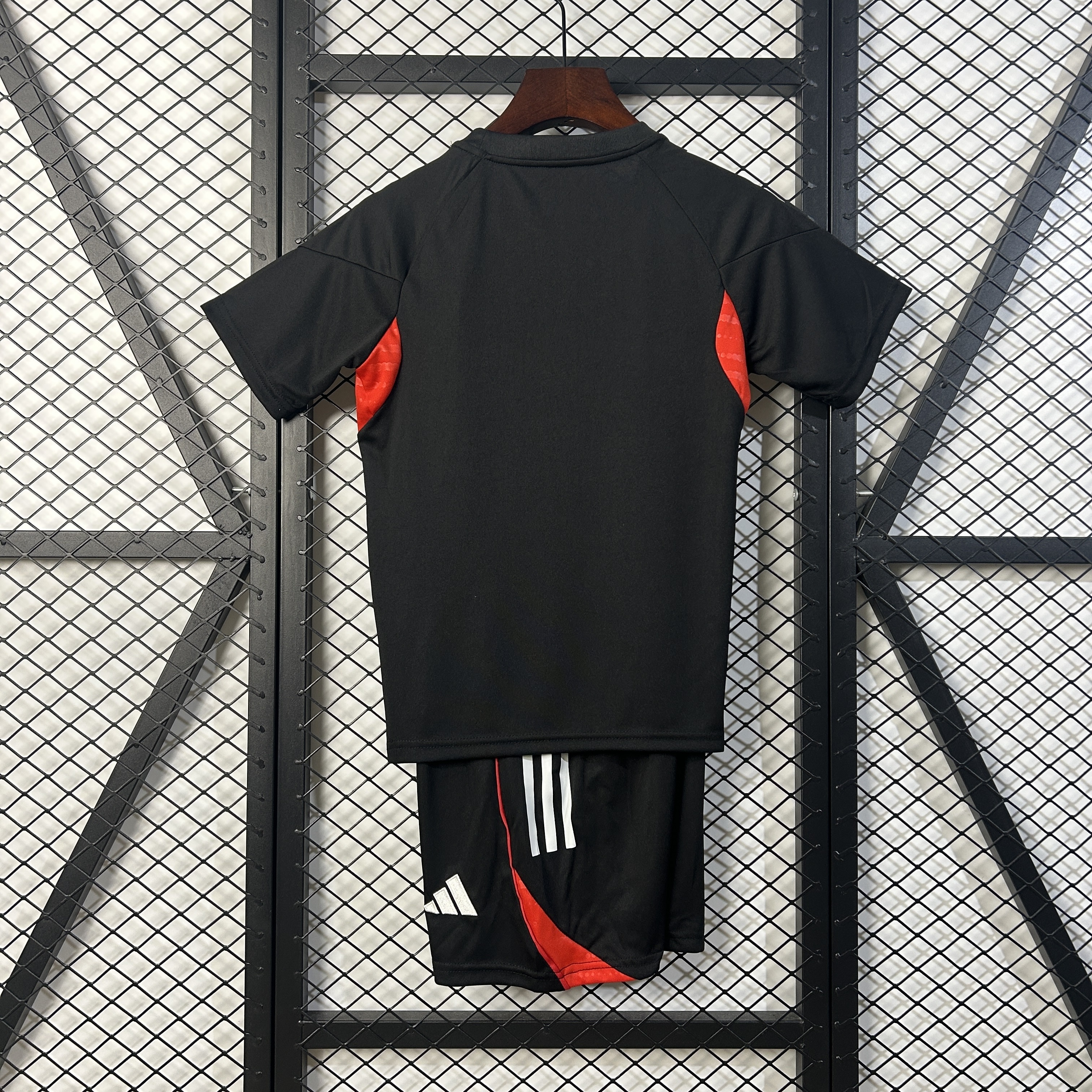 25-26 Benfica Black Pre-Match Kid Kits Youth Apparels Sino AAAAJersey Supply Yupoo 5