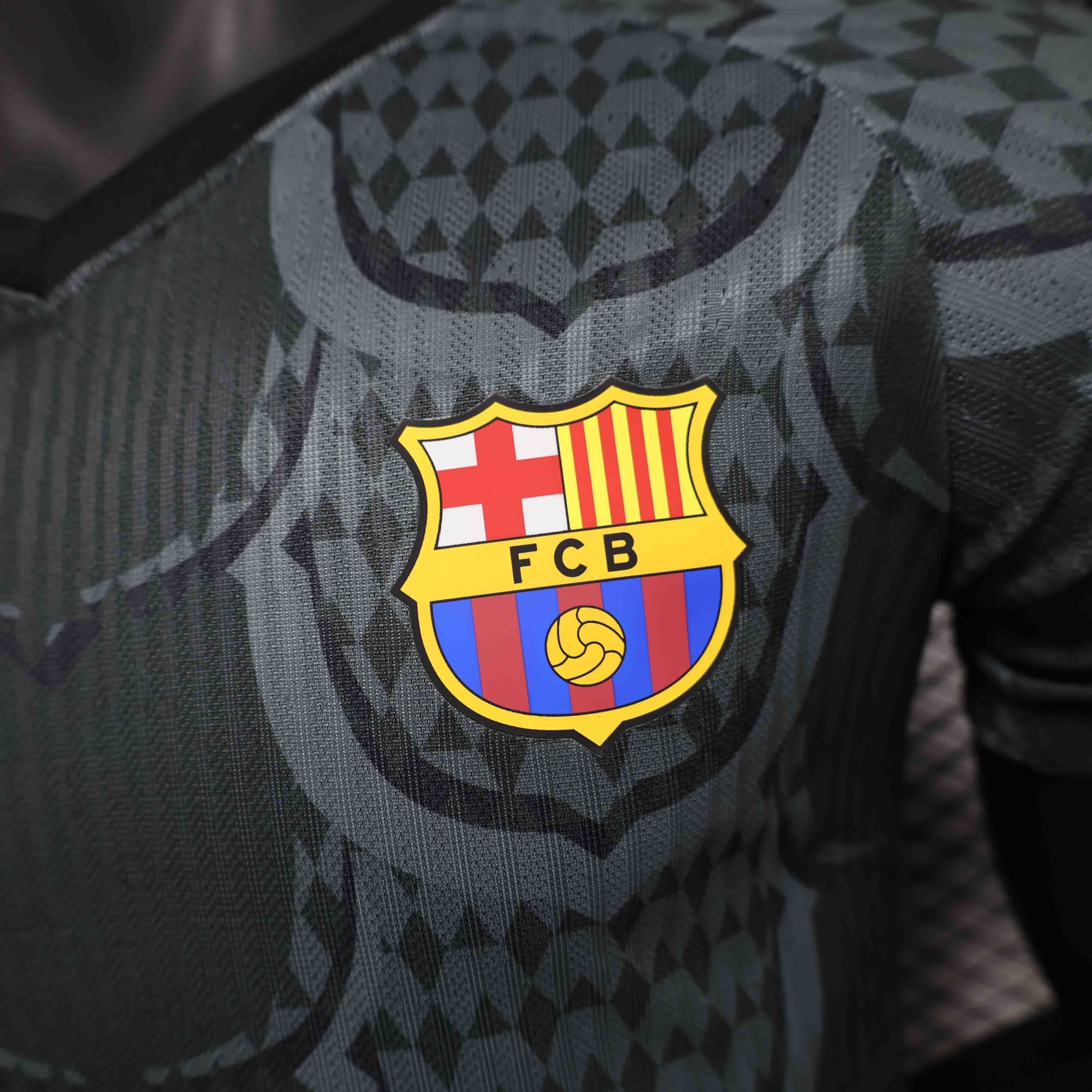 24-25 Barcelona Pre-Match Black Kit Player Version Shirt AAAAJersey Supplier Yupoo 1