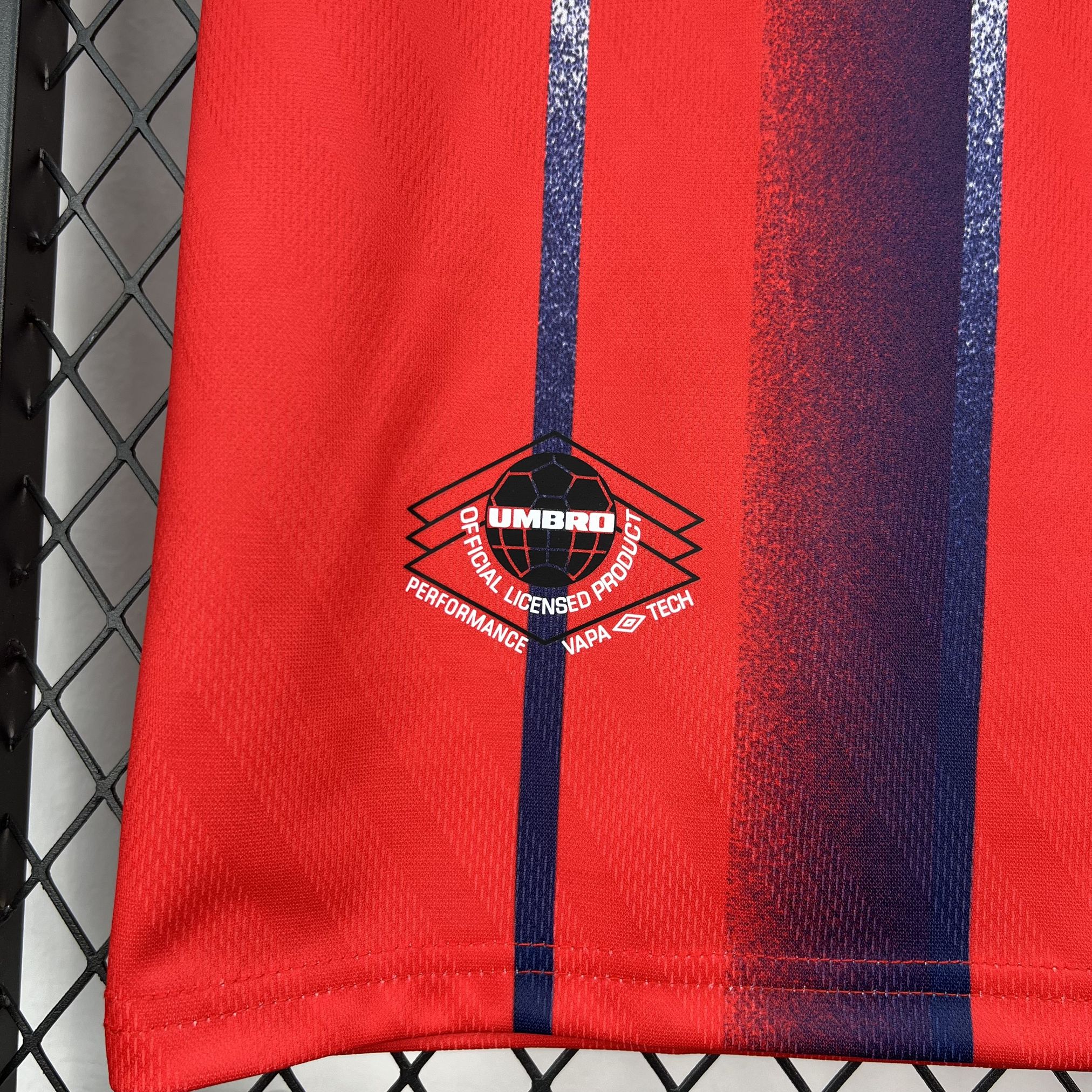 1997 Norway Mens Home Football Retro Kit Vintage T-Shirt AAAAJersey Wholesale Yupoo 8 8