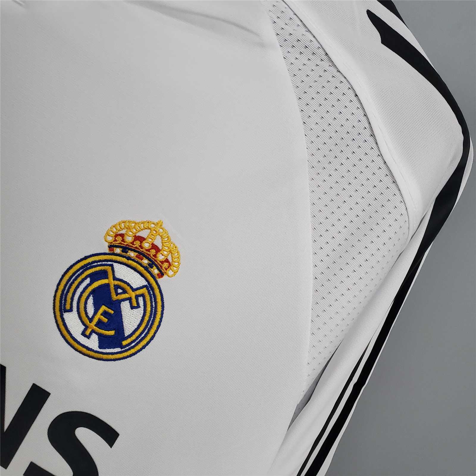 05-06 Real Madrid home long sleeve 8