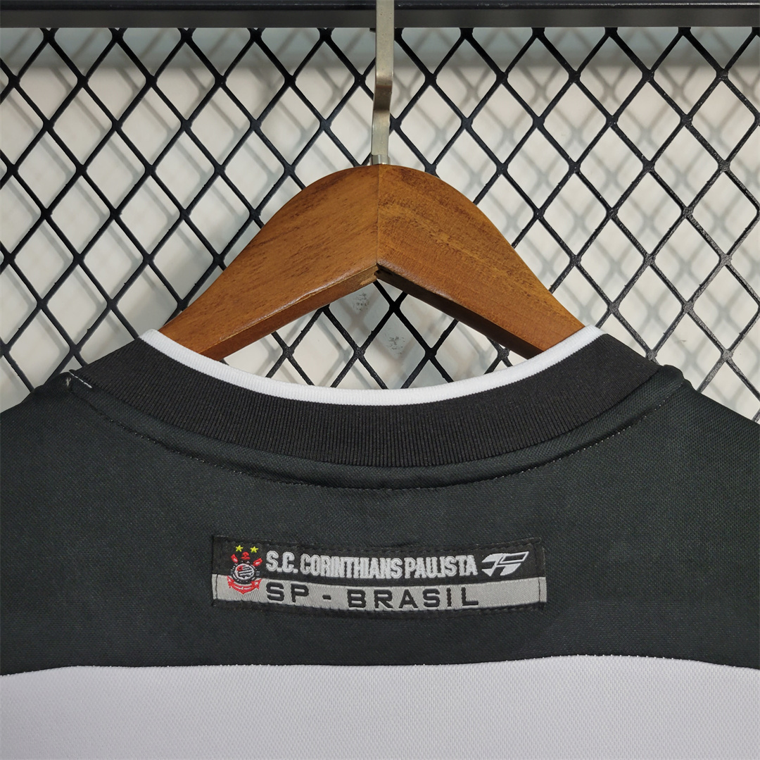 2000 Corinthians home 4