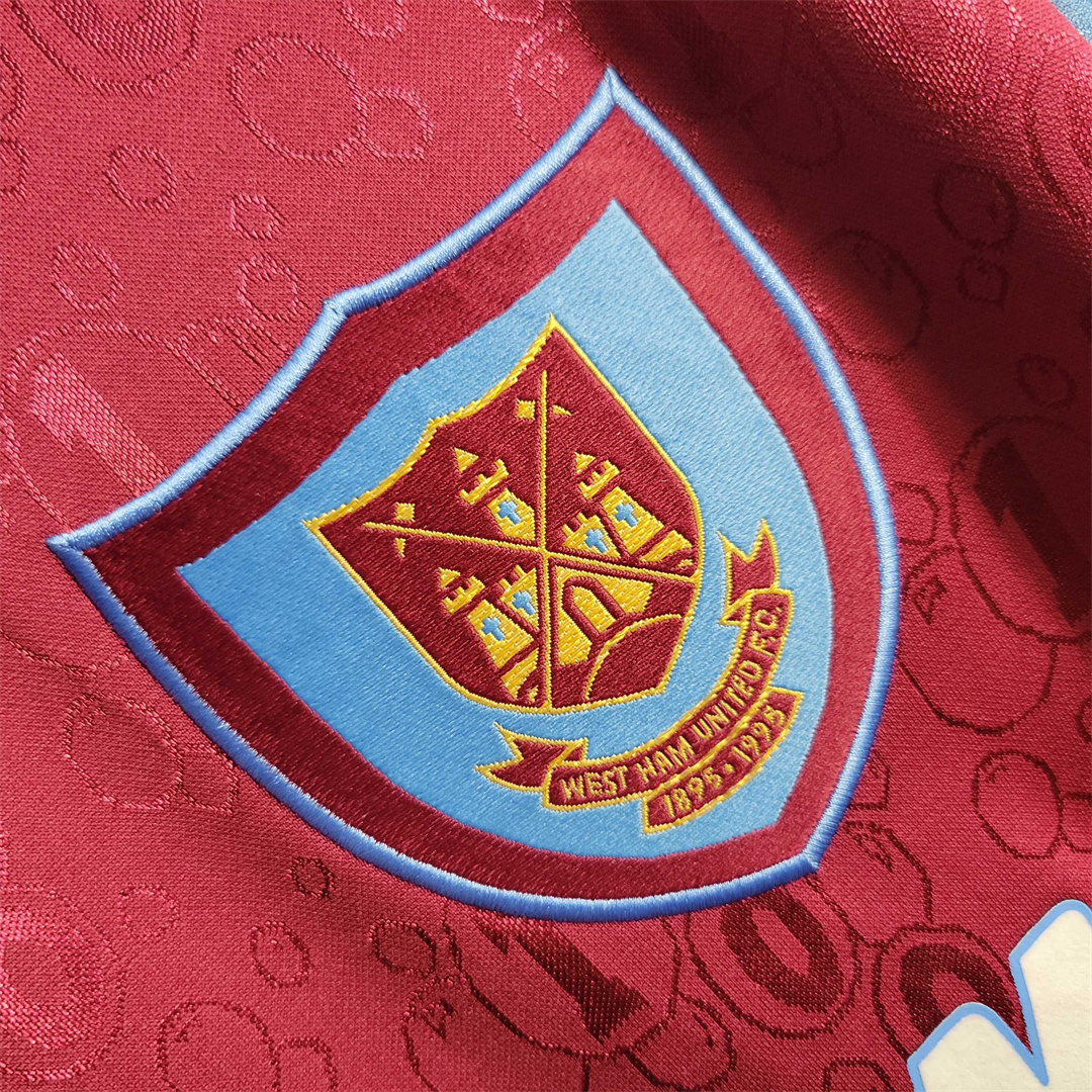 95-97 West Ham home Long Sleeves 2