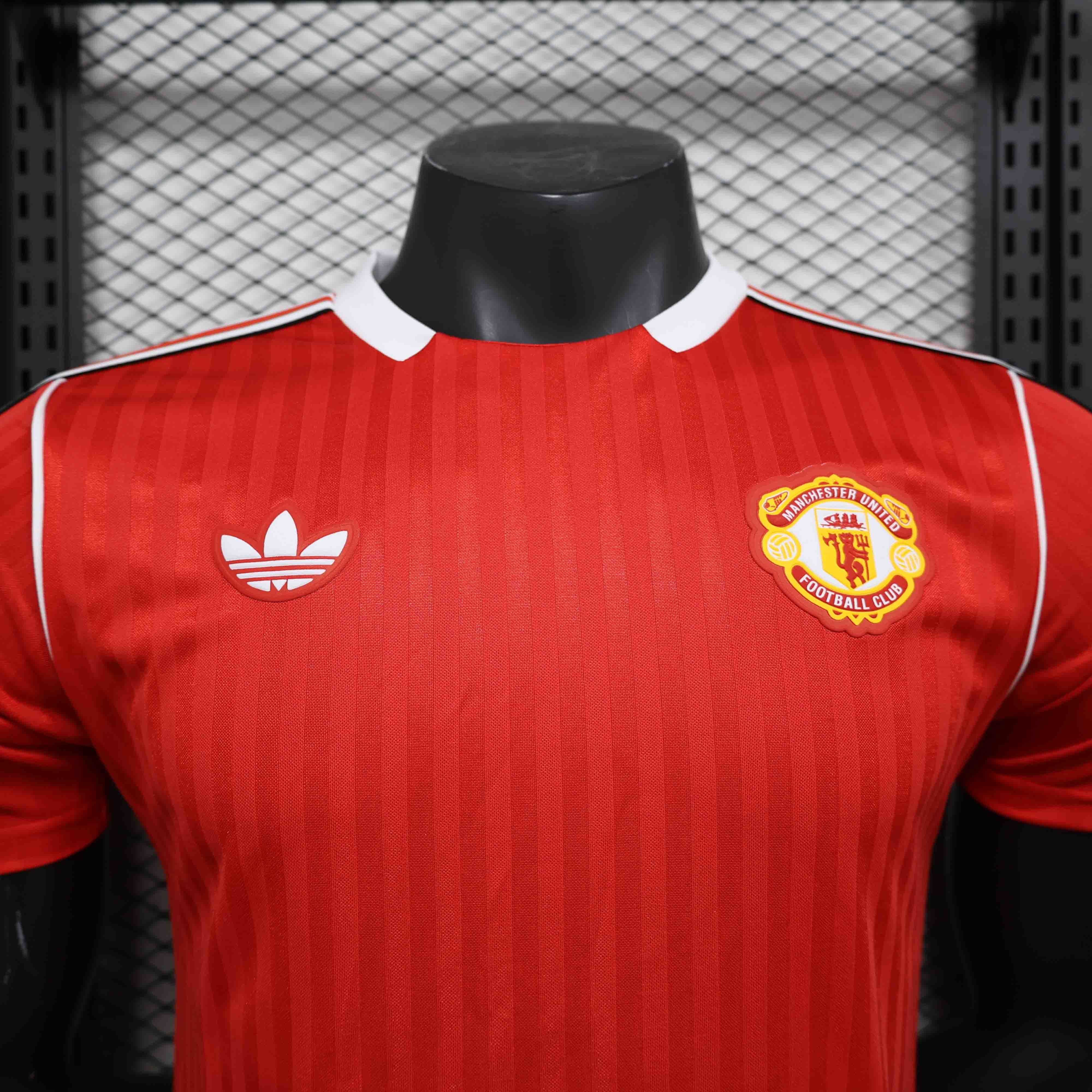 25-26 Manchester United Red OG Special Edition Player Version Shirt AAAAJersey Supplier Yupoo 1