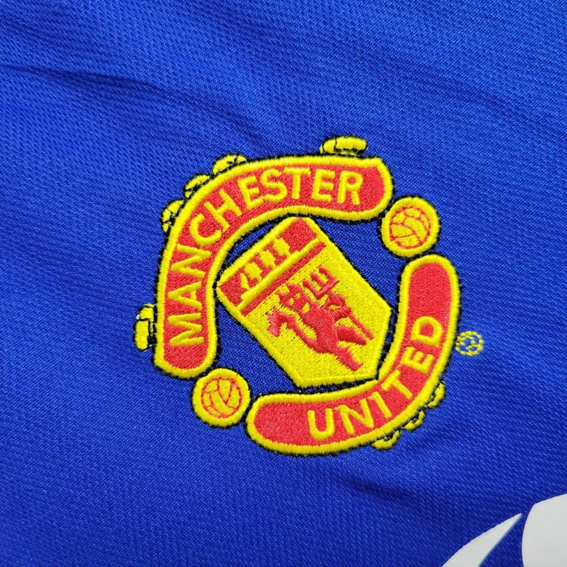 05-06 Manchester United Away Retro Kit Vintage Shirt Soccer AAAAJersey Yupoo 5