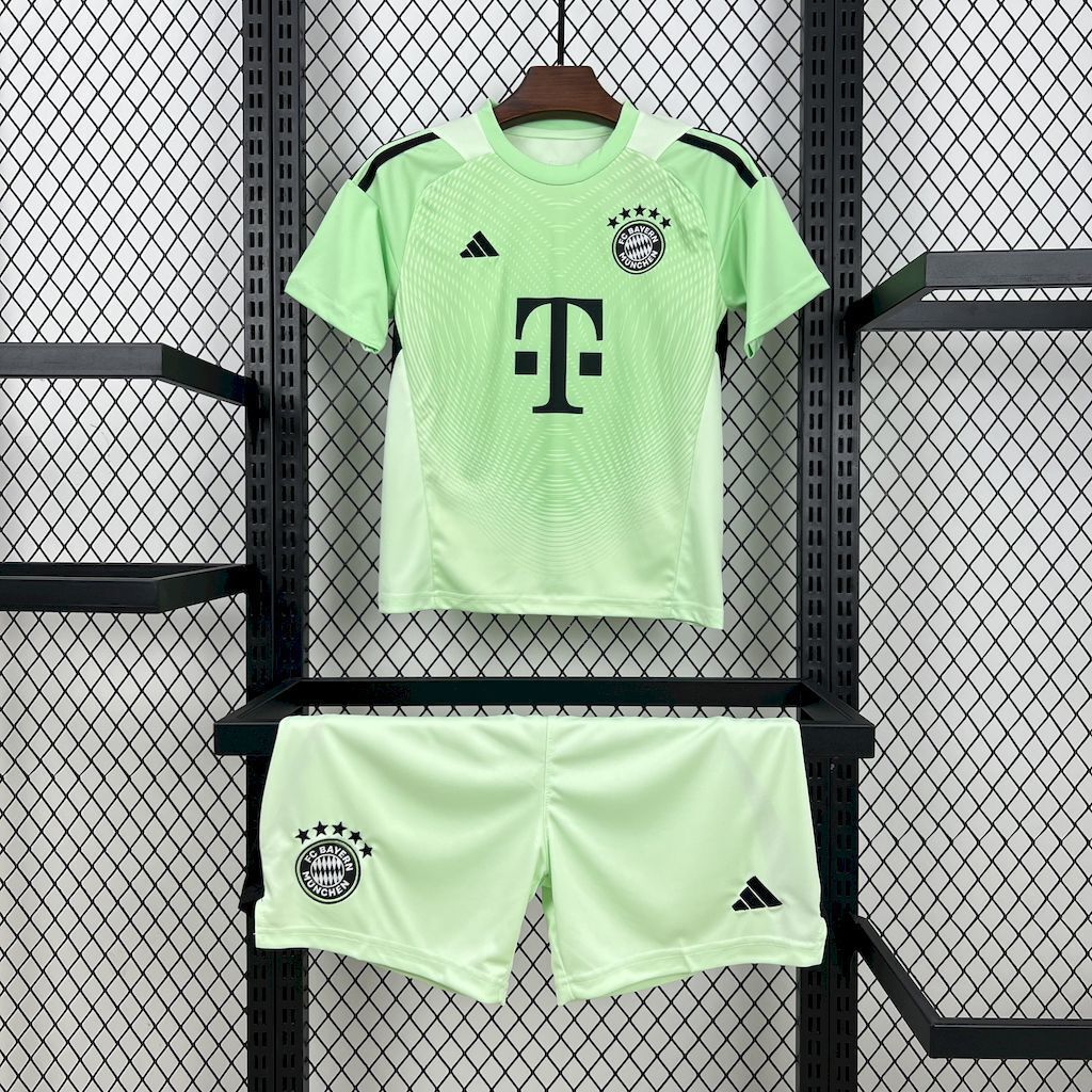 25-26 Bayern Munich Green Goalkeeper Kid Kits Youth Apparels AAAAJersey Wholesale Yupoo