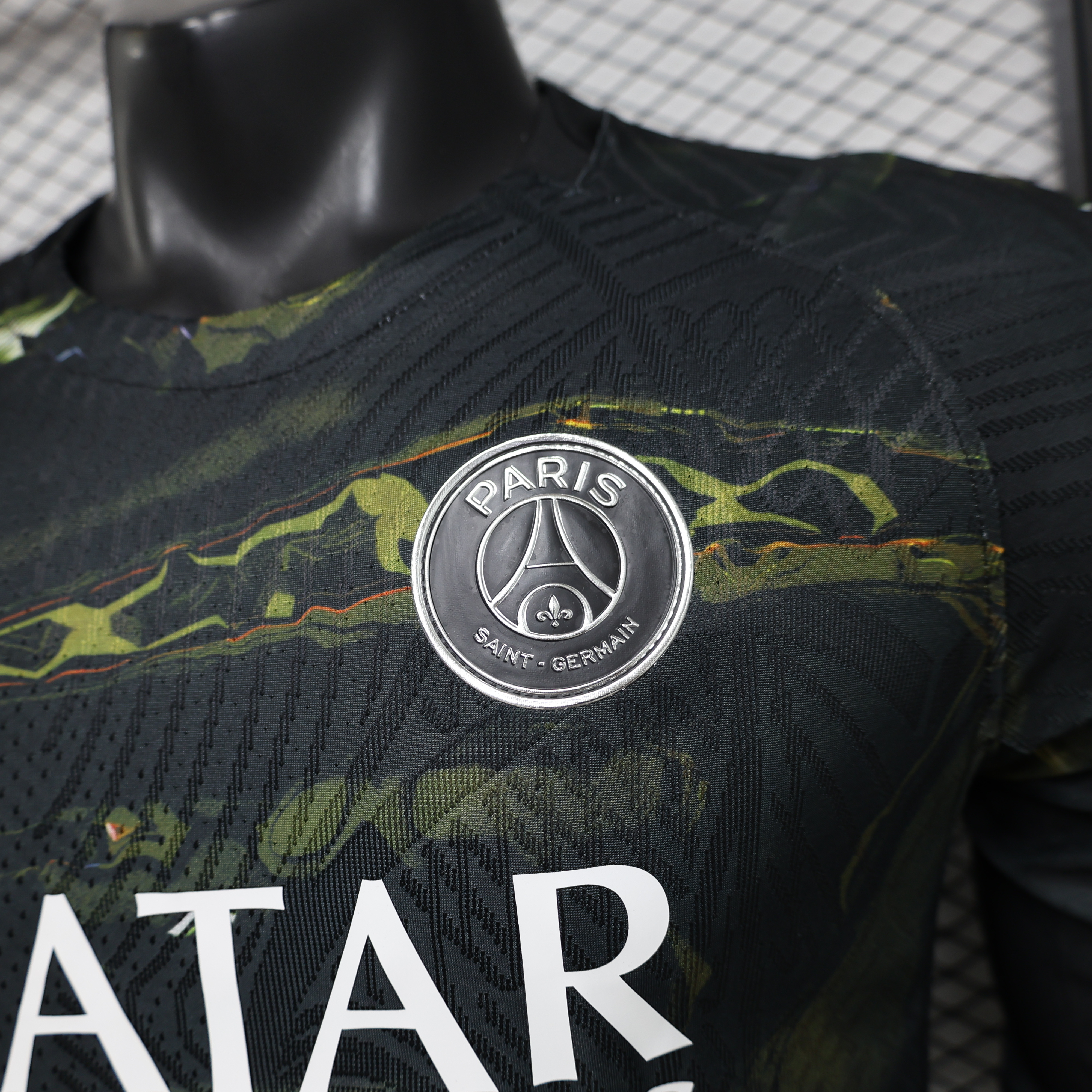 26-27 PSG x Stadium Night Forth Kit Player Edition Soccer Long Sleeve Shirts AAAAJersey Supply Yupoo 9