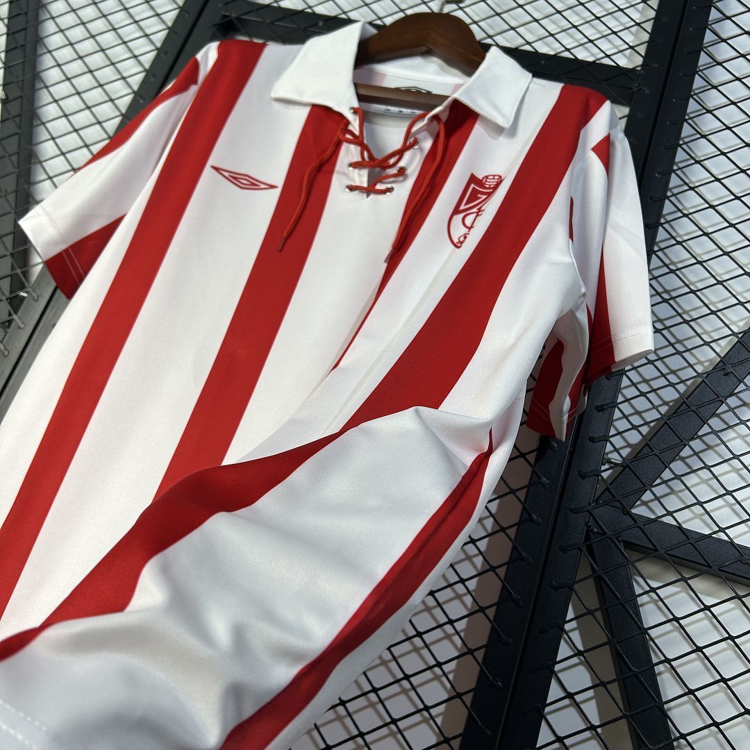 05-06 Granada Home Retro Kit Vintage Shirt Soccer AAAAJersey Yupoo 1