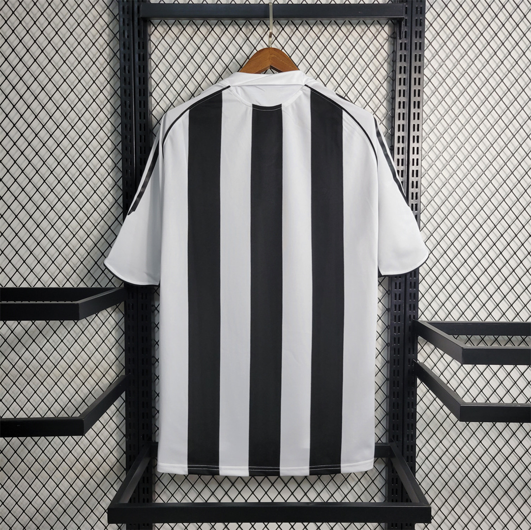 04-06 Newcastle home 4