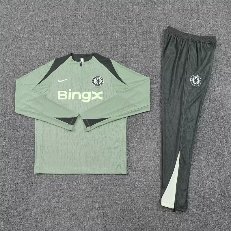 25-26 Chelsea Light Green Training Kits Long Football Tracksuits 1