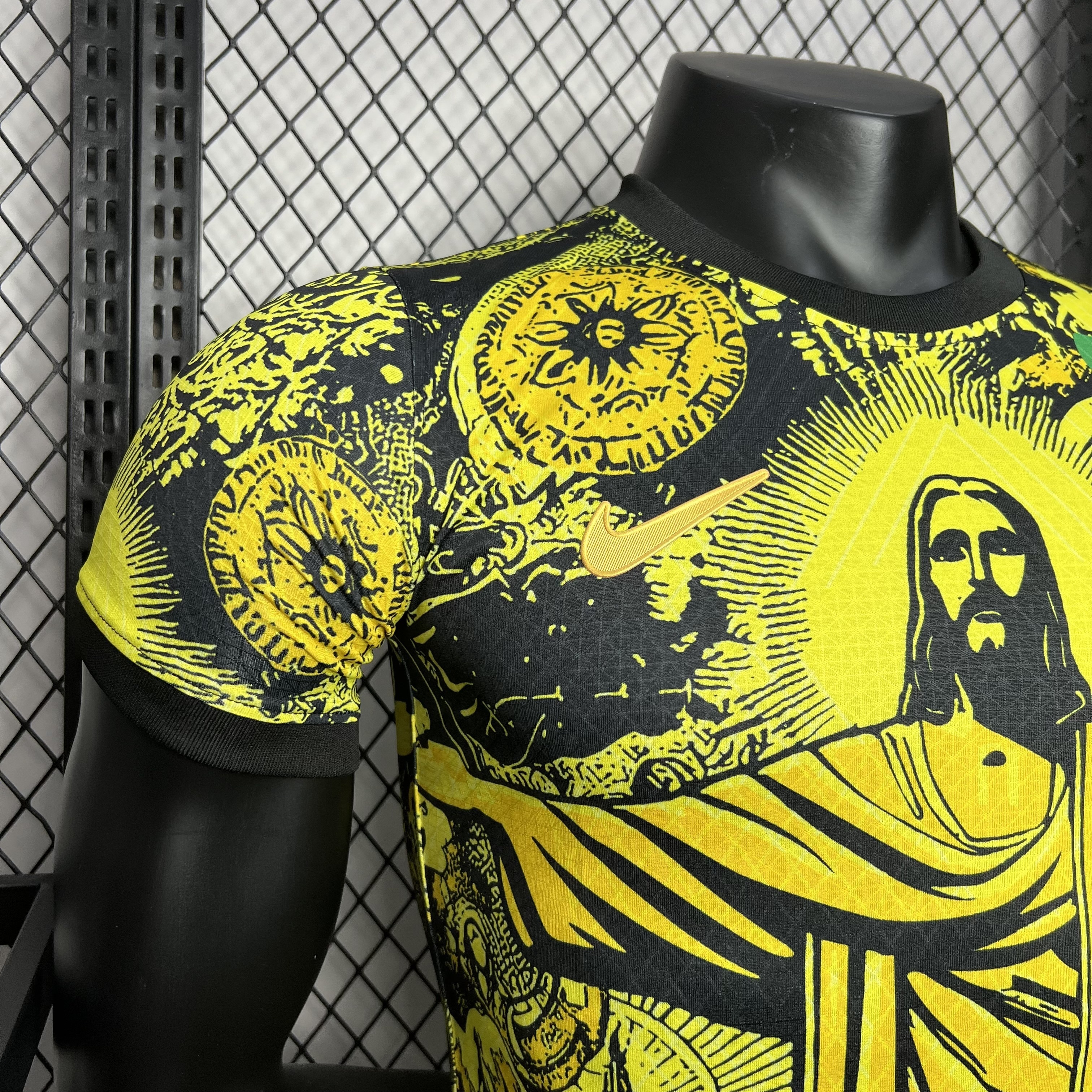 24-25 Brazil Jesus the Redeemer Yellow Kit Player Version Version AAAAJersey Wholesale Yupoo 5