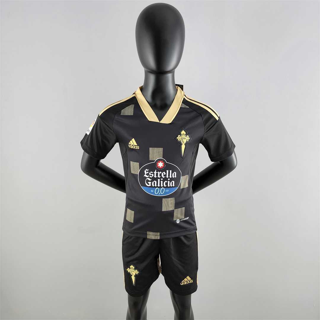22-23 Celta away kids kit