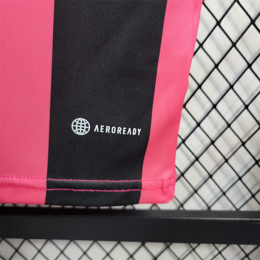 22-23 Minero pink special edition 6