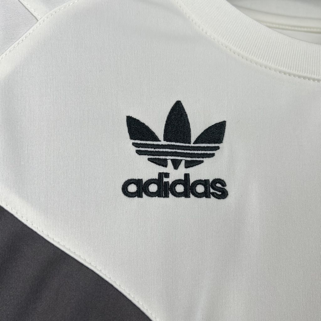 24-25 Real Madrid OG White Special Edition T-Shirt AAAAJersey Supplier Yupoo 2