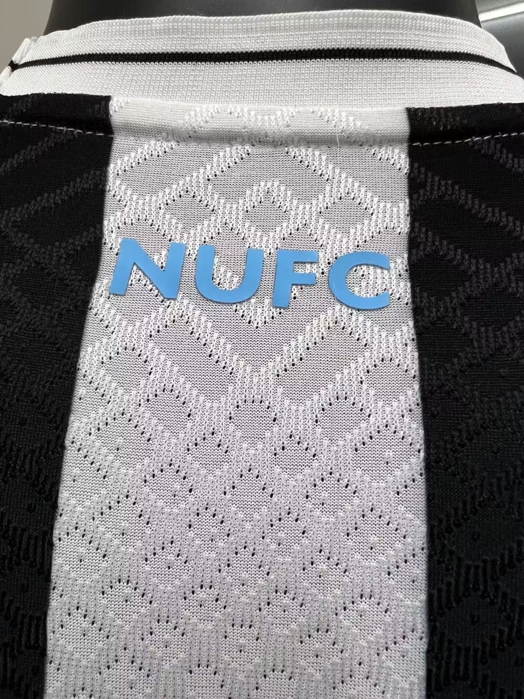 22-23 Newcastle home player version 5