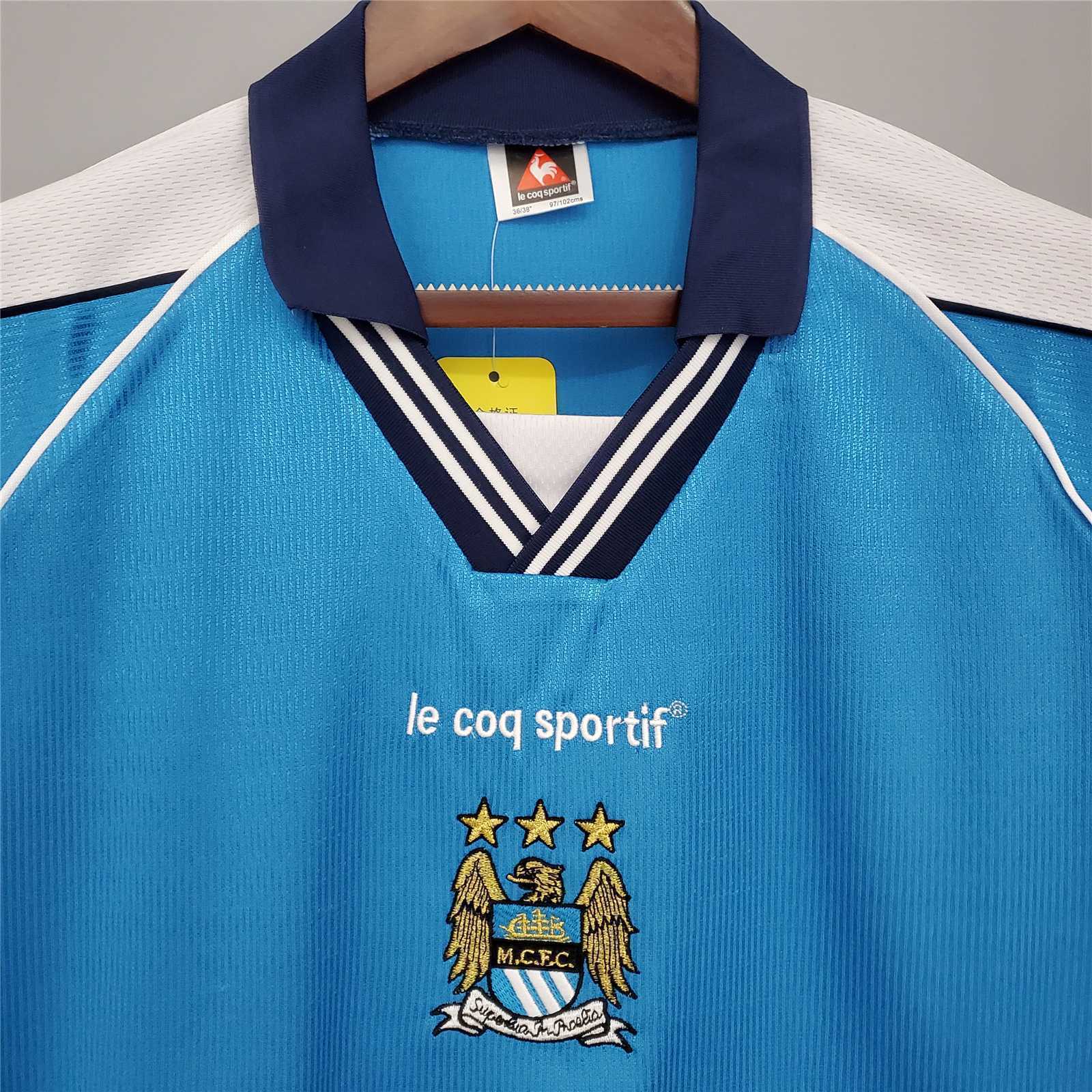99-01 Manchester City home 1