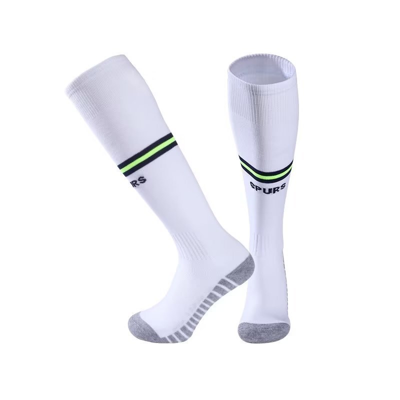 22-23 Tottenham Hotspur home - 3 11