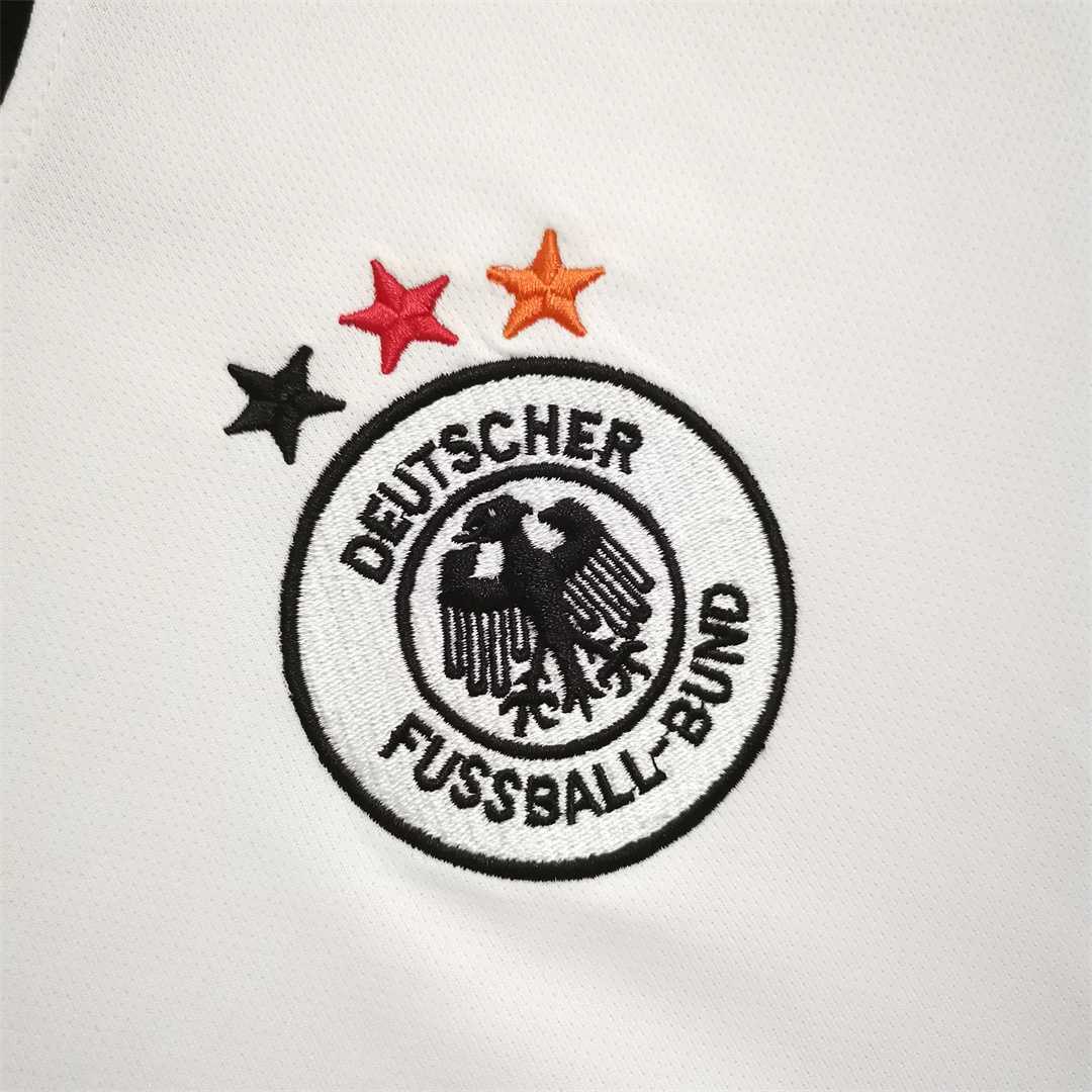 2002 Germany home 7