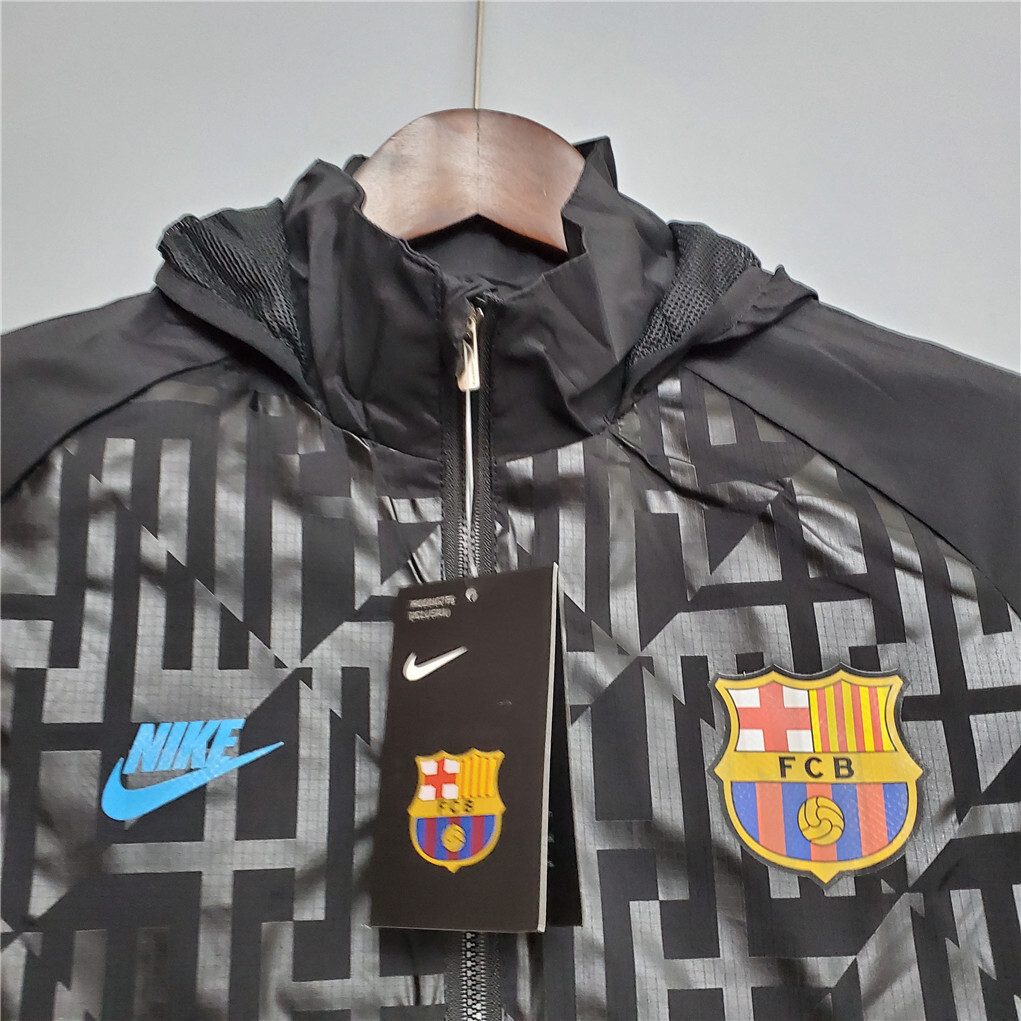 20-21 Barcelona black windbreaker 7