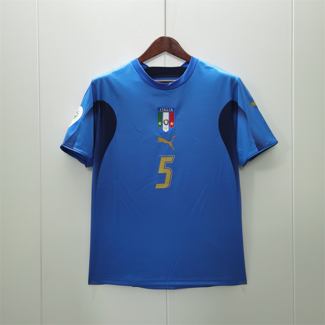 2006 Italy home blue