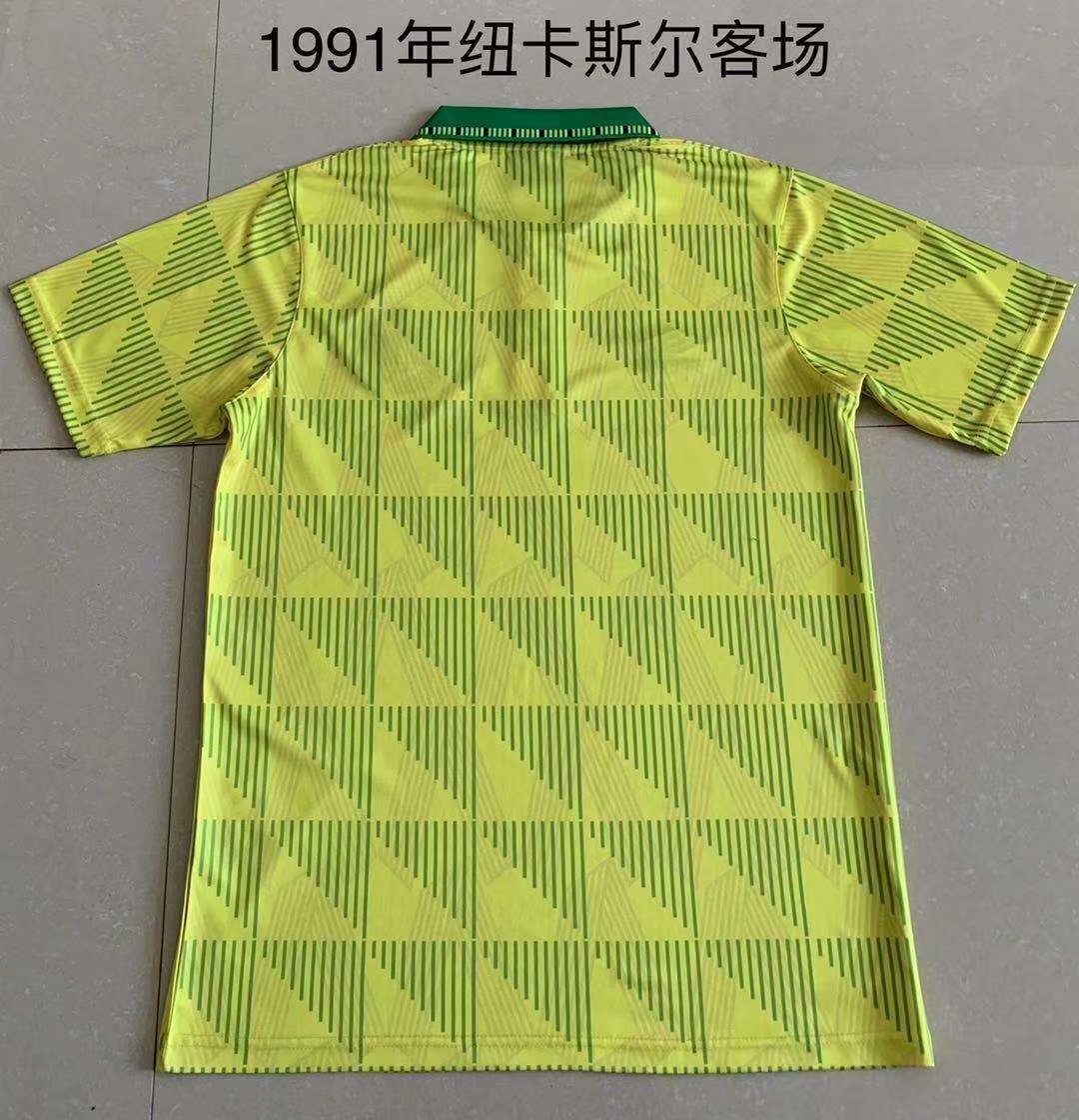 91-92 Newcastle away 1