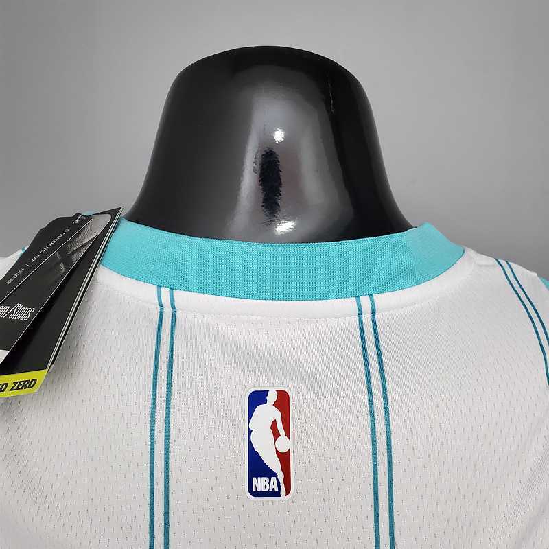 New Hornets BALL#2 White 7