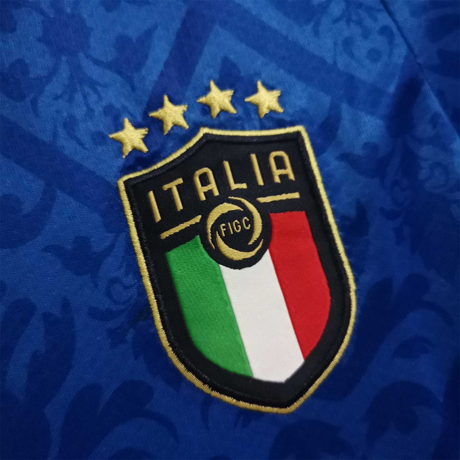 2021 Italy home women 4