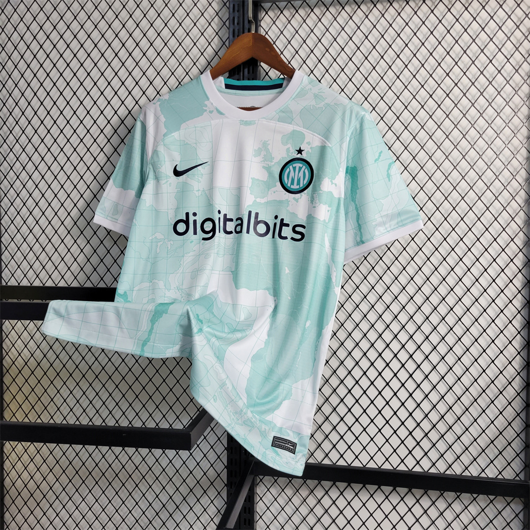 22-23 Inter Milan away 7
