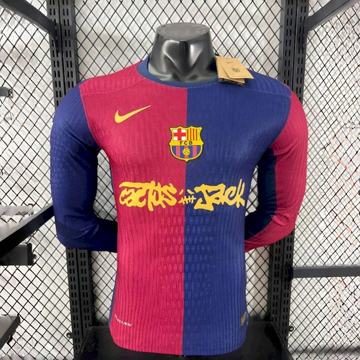 24-25 Barcelona x Travis Scott Home Long Sleeve Kit Player Version Shirt AAAAJersey Yupoo
