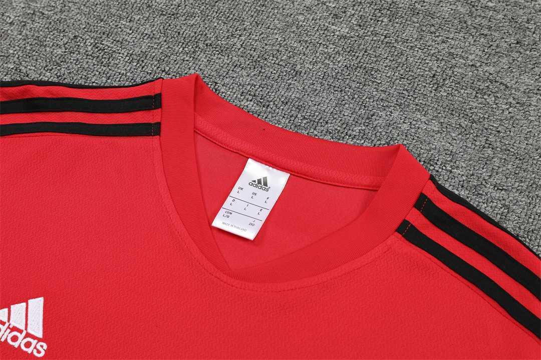 22-23 Manchester United Training Suit Short Sleeve Kit Red 6