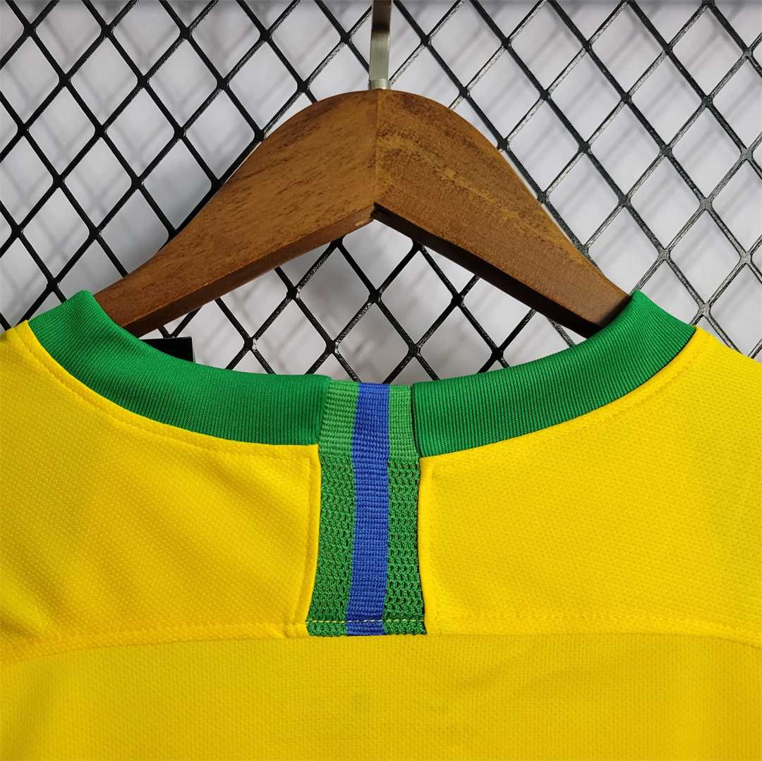 2018 Brazil home 3