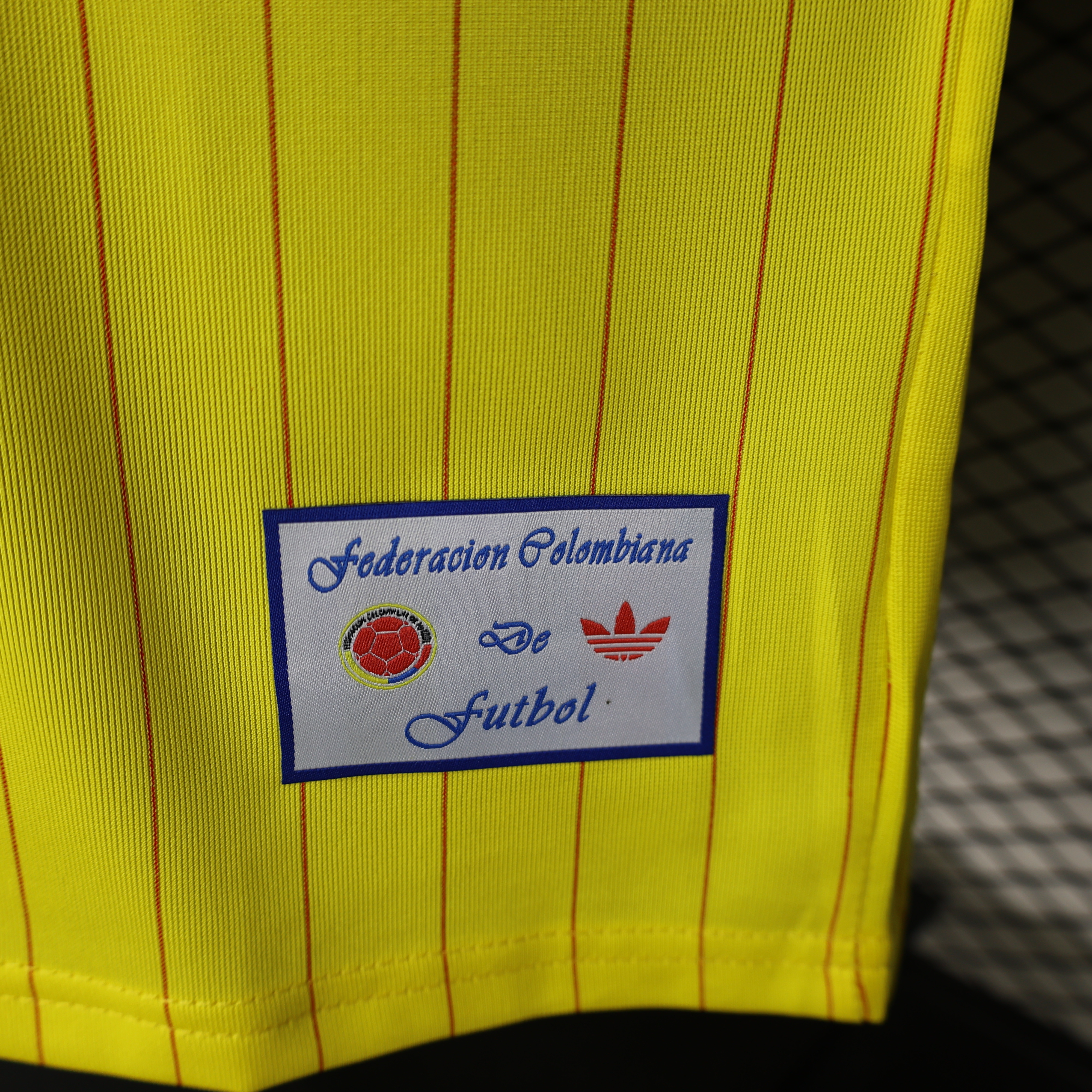 2026 World Cup Colombia Retro Football Shirt Casual Edition AAAA Jersey Drop ship Yupoo 3