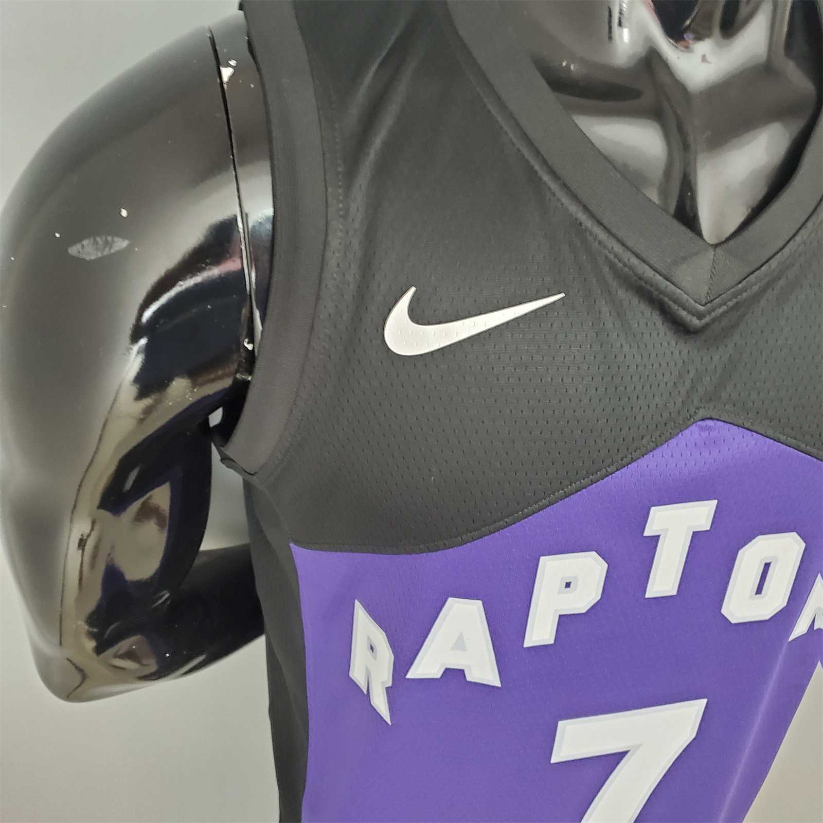 LOWRY#7 2021 Raptors Bonus Edition Purple and Black 6