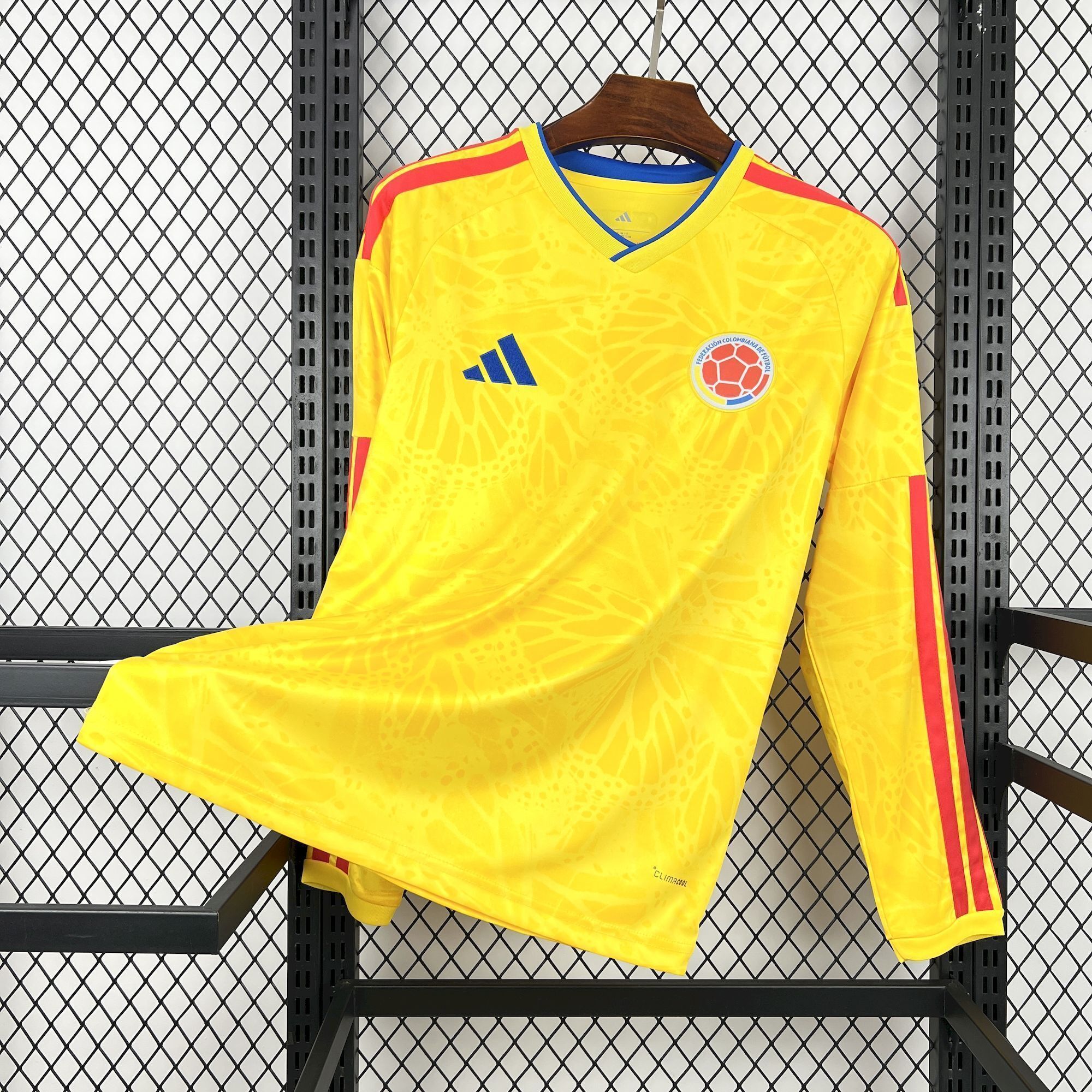 2026 World Cup Colombia Home Kit Long Sleeve T-Shirt Football AAAAJersey Supply Yupoo